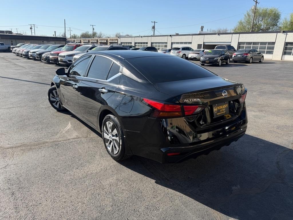 Nissan Altima 2.5 S 2022