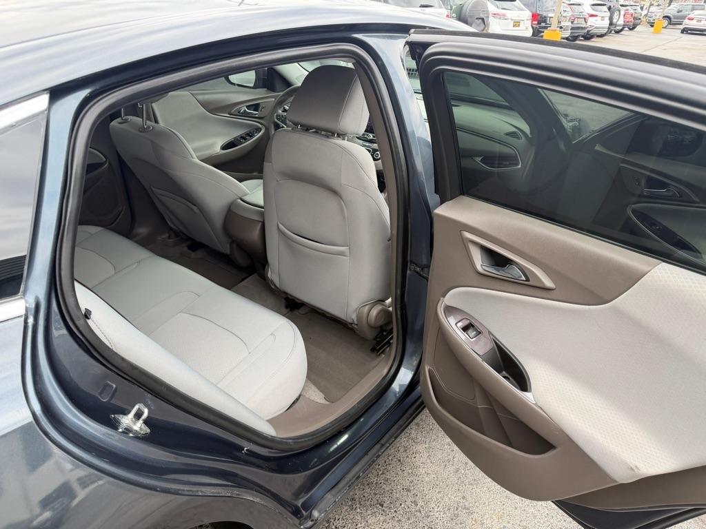 Chevrolet Malibu LS 2019