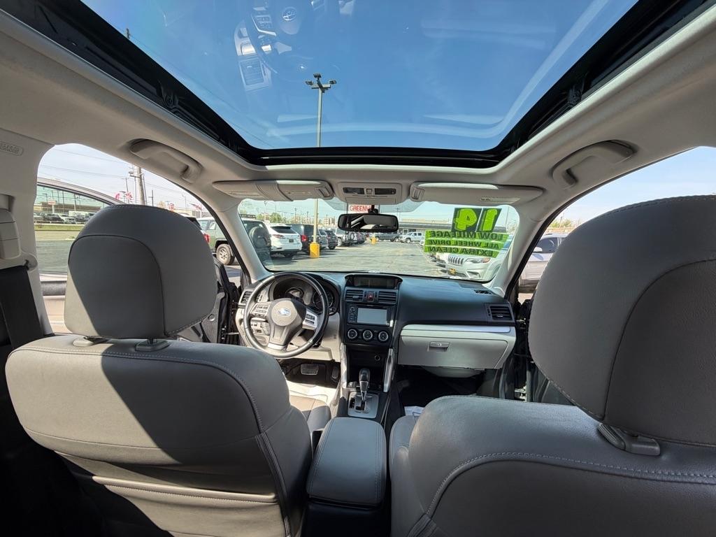 Subaru Forester 2.5i Touring 2014