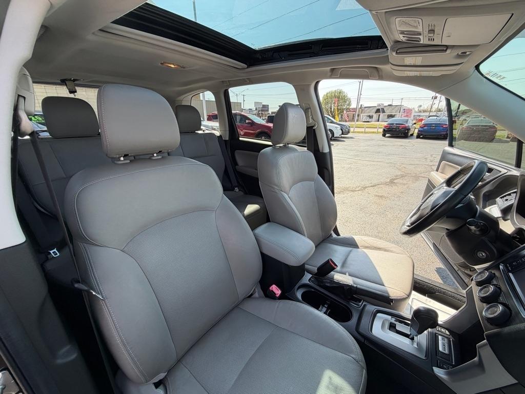 Subaru Forester 2.5i Touring 2014