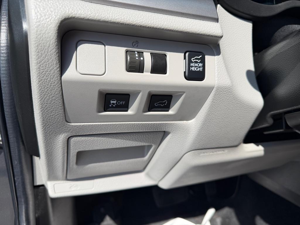 Subaru Forester 2.5i Touring 2014