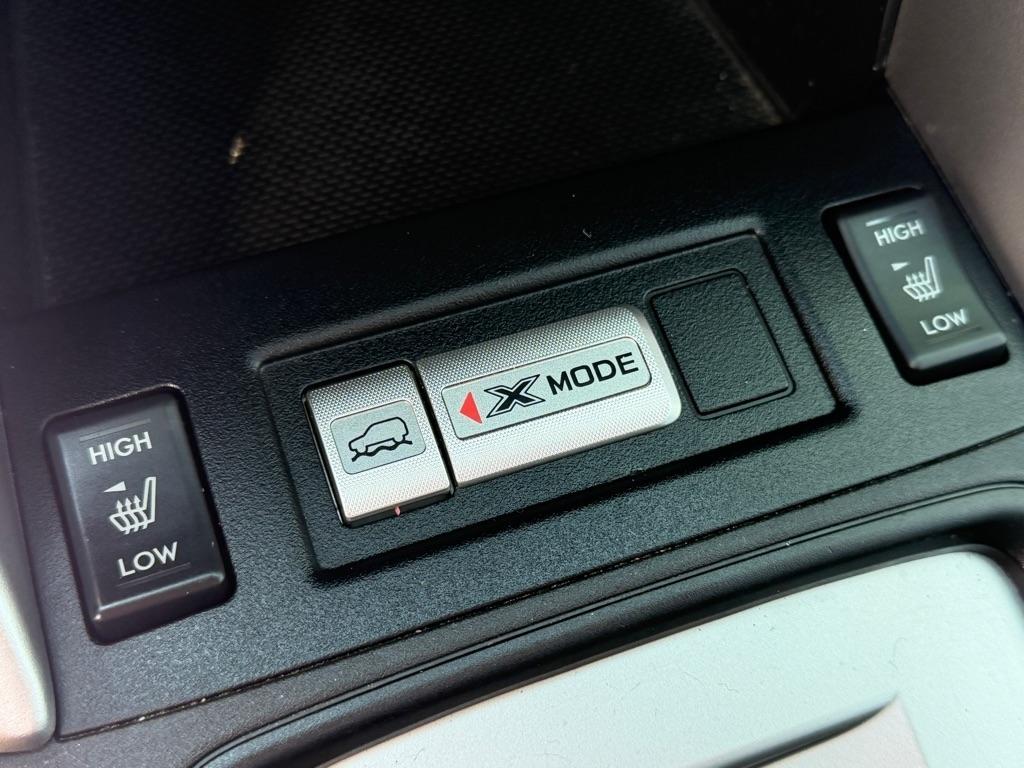 Subaru Forester 2.5i Touring 2014