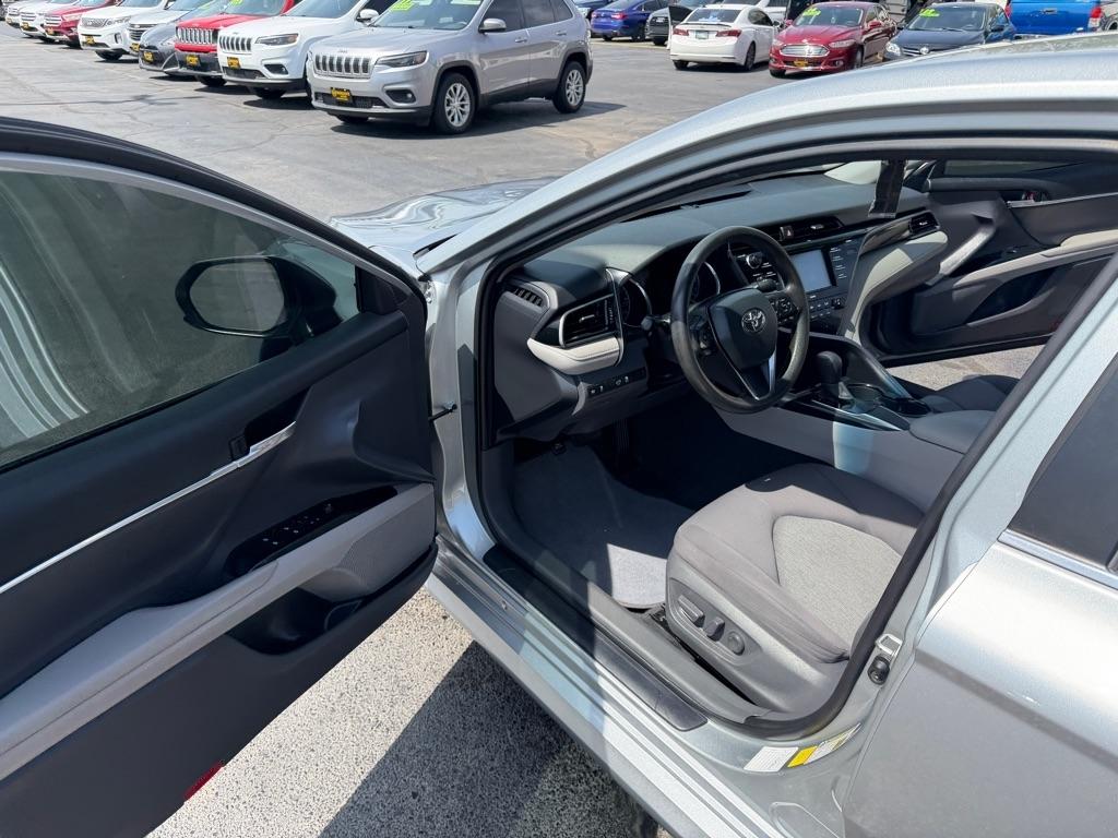 Toyota Camry LE 2020