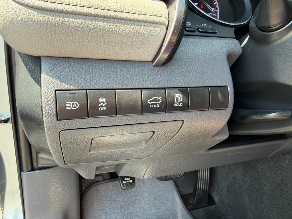 Toyota Camry LE 2020