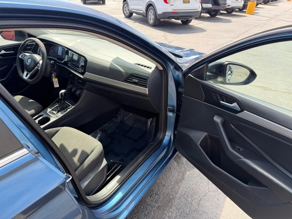 Volkswagen Jetta 1.4T S 8A 2019