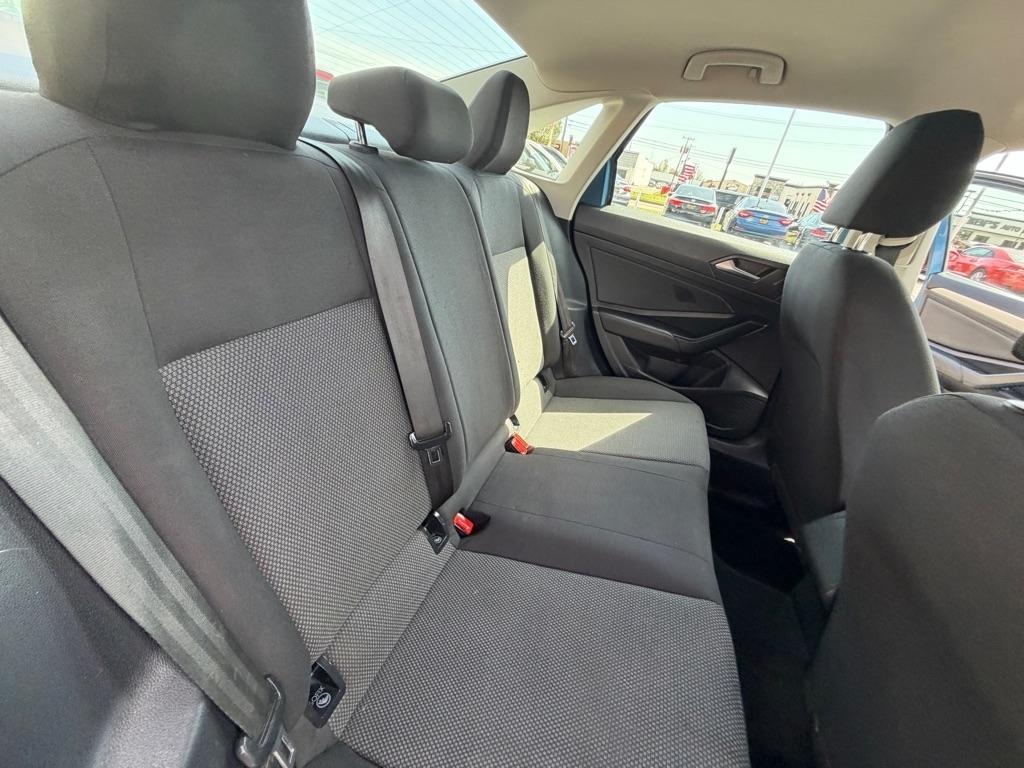 Volkswagen Jetta 1.4T S 8A 2019