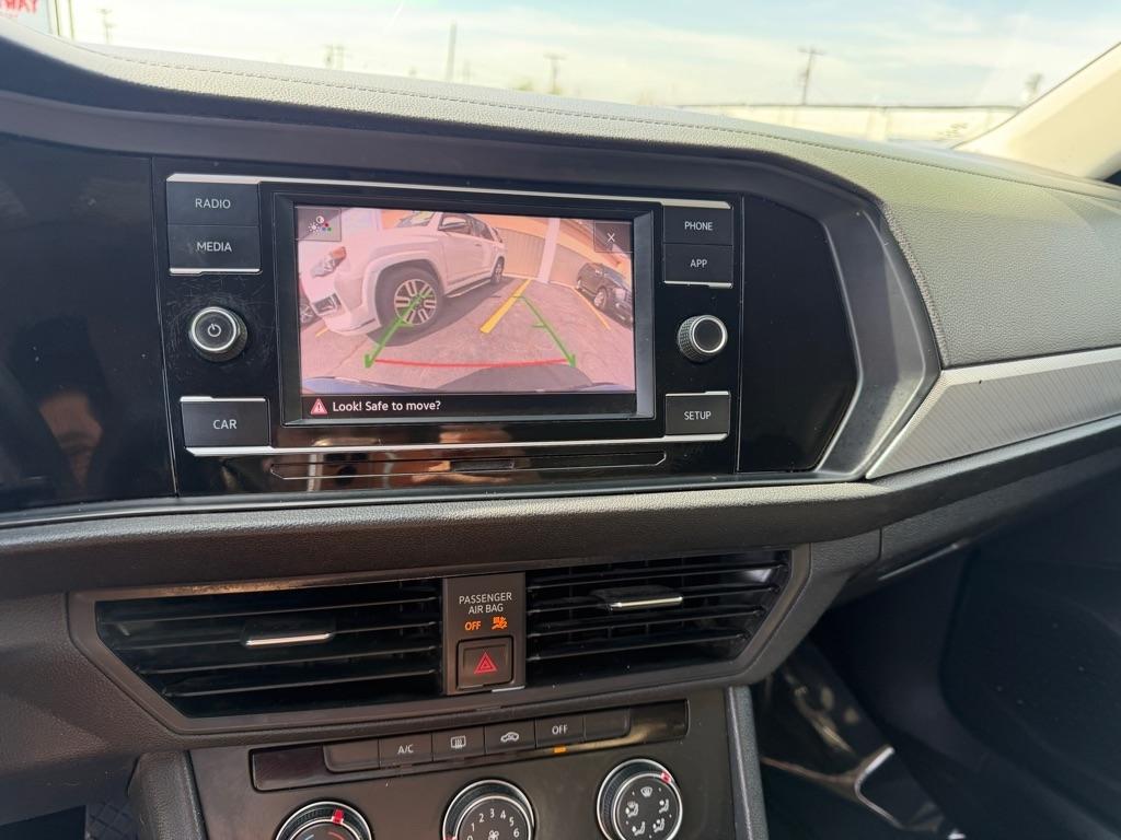 Volkswagen Jetta 1.4T S 8A 2019