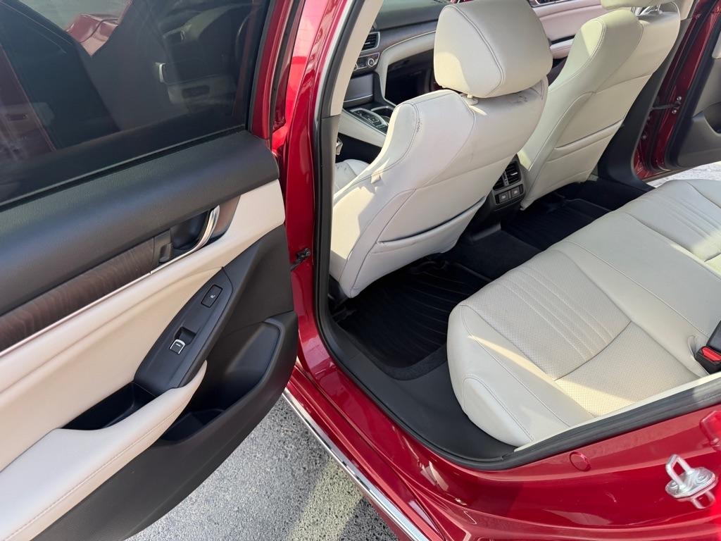 Honda Accord Touring 2.0T 2021