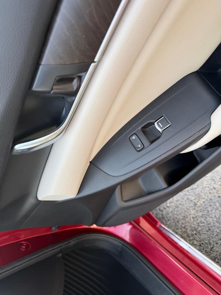 Honda Accord Touring 2.0T 2021