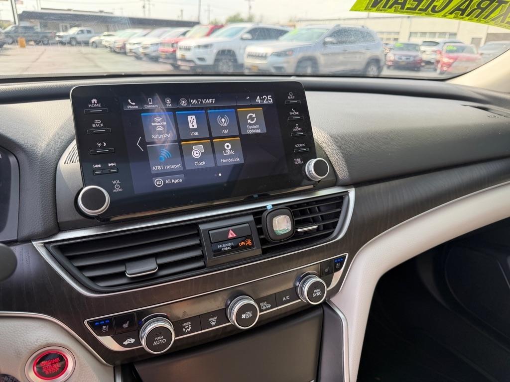 Honda Accord Touring 2.0T 2021