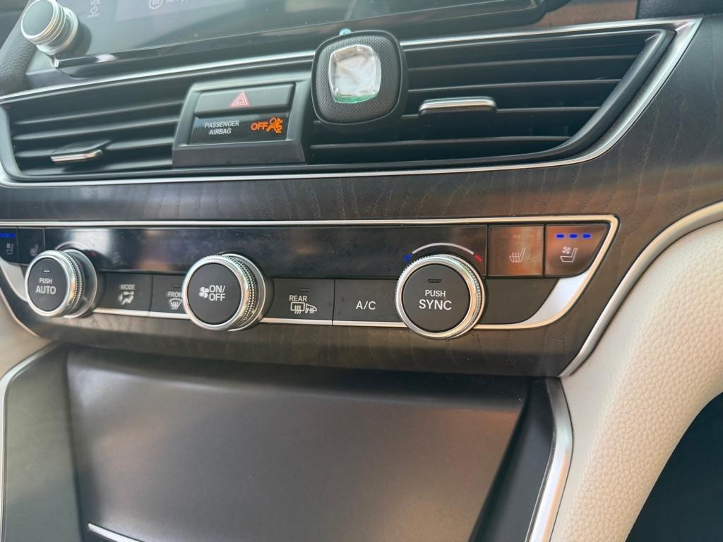 Honda Accord Touring 2.0T 2021