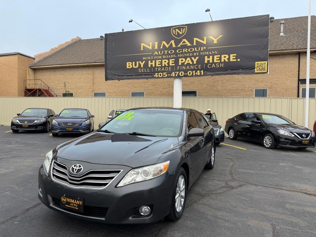 Toyota Camry SE 6-Spd MT 2010