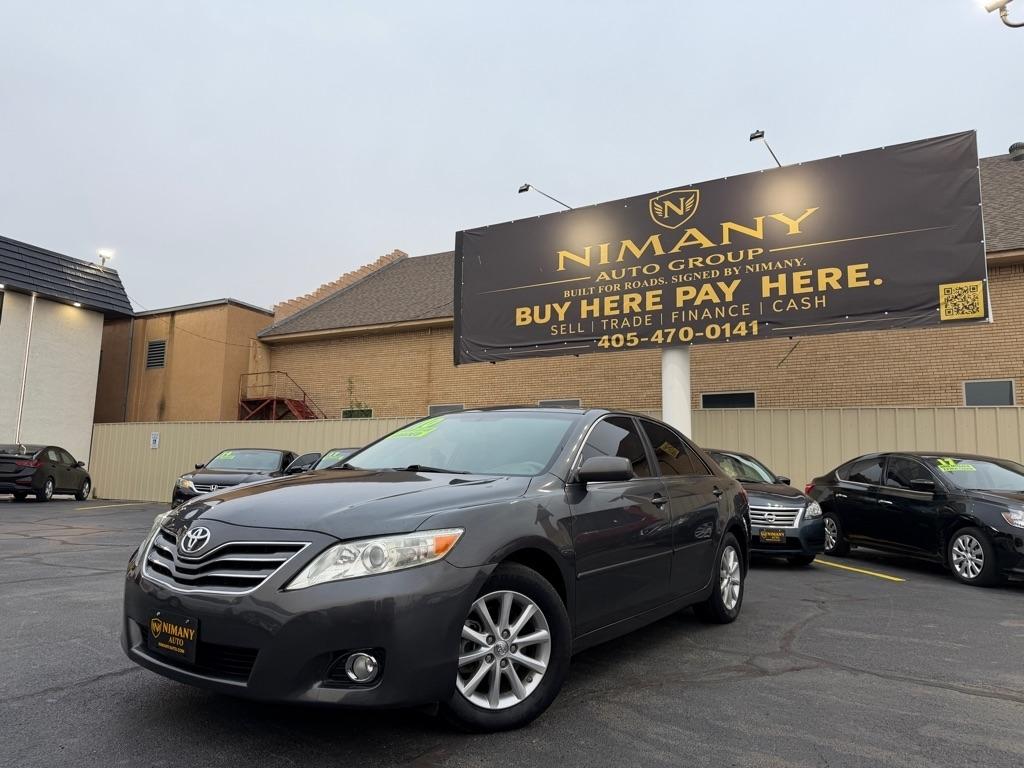 Toyota Camry SE 6-Spd MT 2010