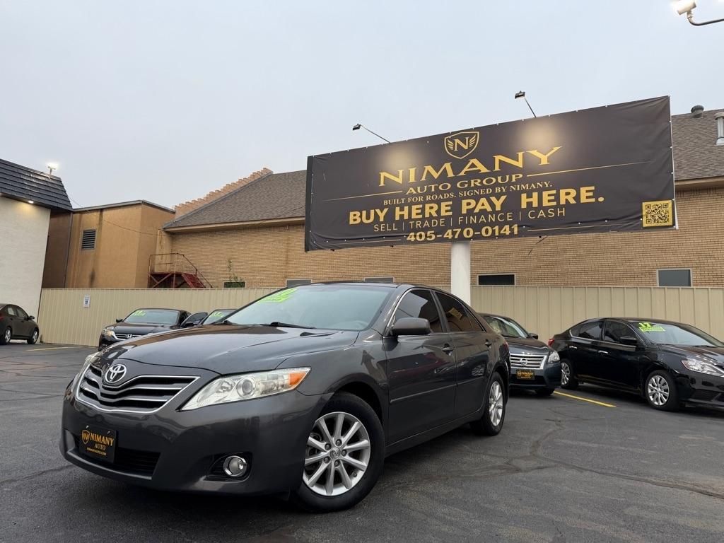 Toyota Camry SE 6-Spd MT 2010