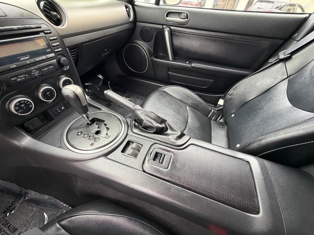 Mazda MX-5 Miata Sport 2010