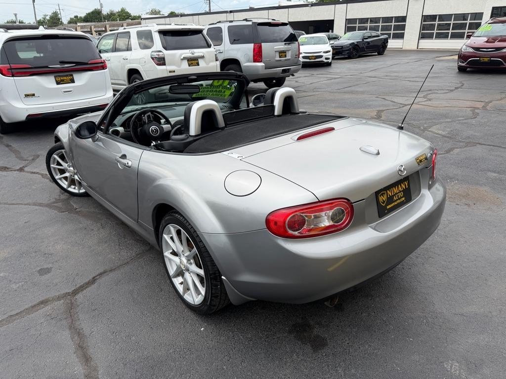 Mazda MX-5 Miata Sport 2010