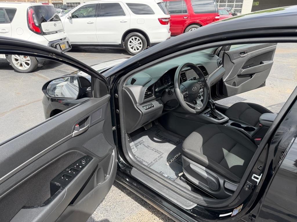 Hyundai Elantra Limited 2020