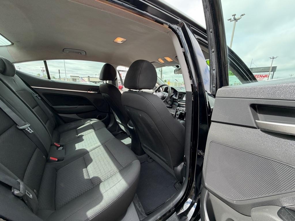 Hyundai Elantra Limited 2020