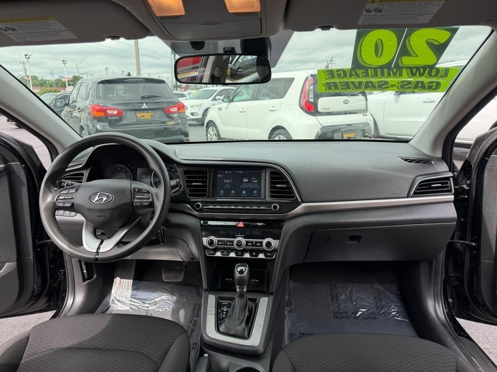 Hyundai Elantra Limited 2020