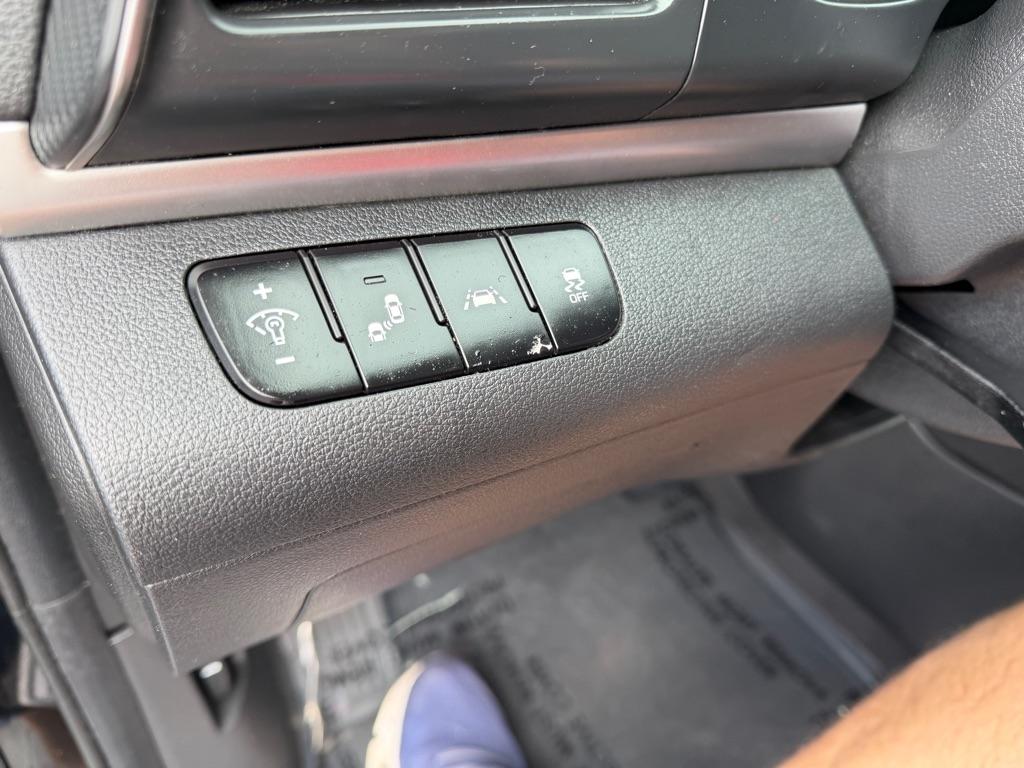 Hyundai Elantra Limited 2020