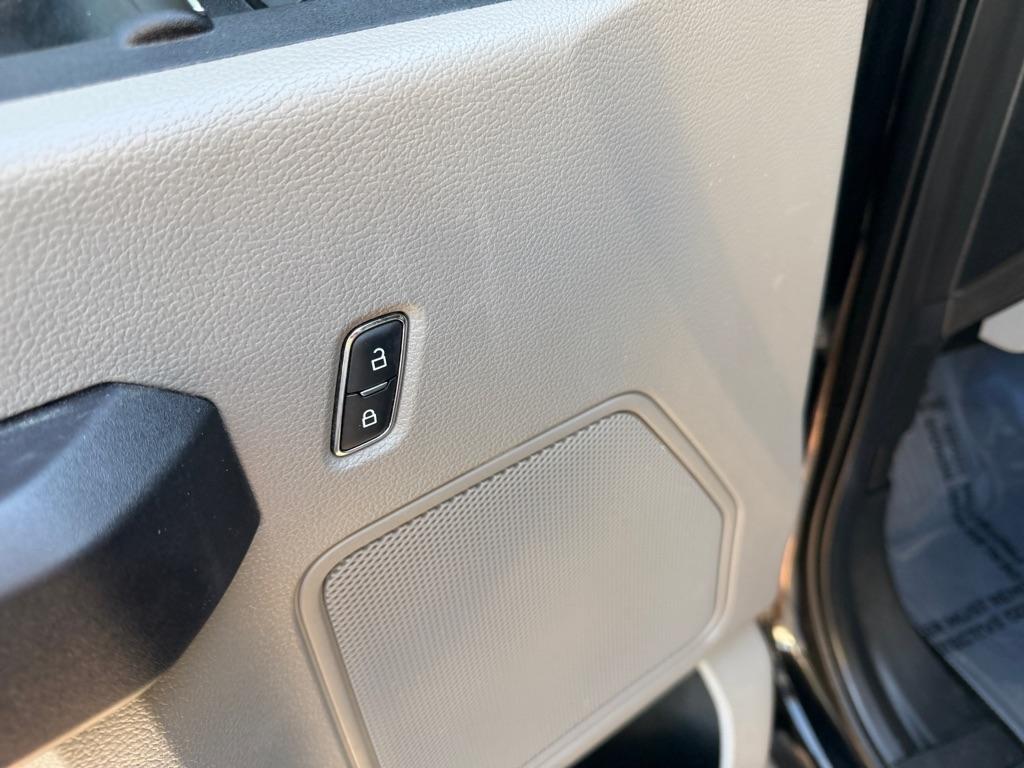 Ford F-150 XL SuperCab 8-ft. 2WD 2018