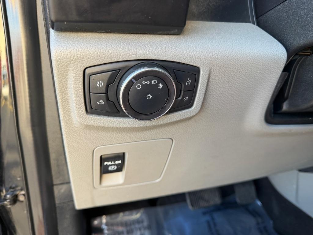 Ford F-150 XL SuperCab 8-ft. 2WD 2018