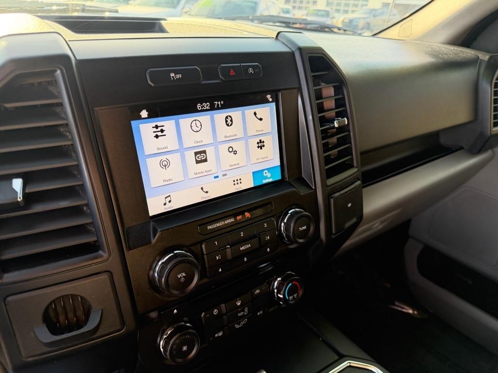 Ford F-150 XL SuperCab 8-ft. 2WD 2018