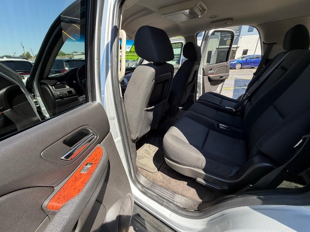 GMC Yukon SLE 2WD 2013