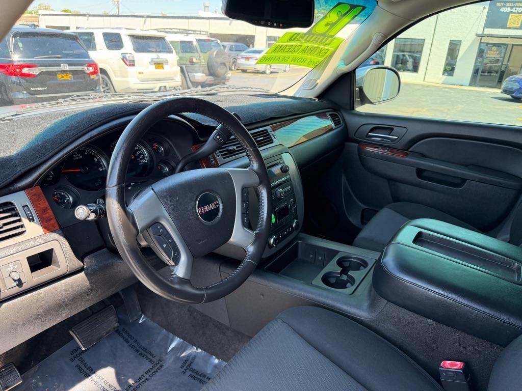 GMC Yukon SLE 2WD 2013