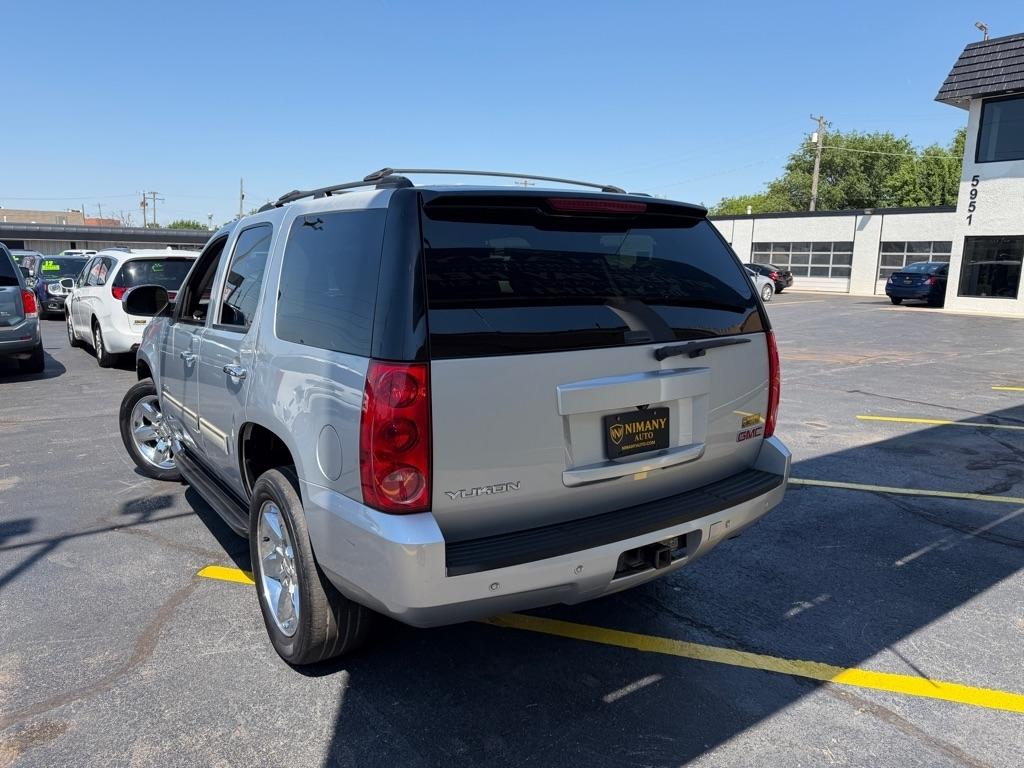 GMC Yukon SLE 2WD 2013