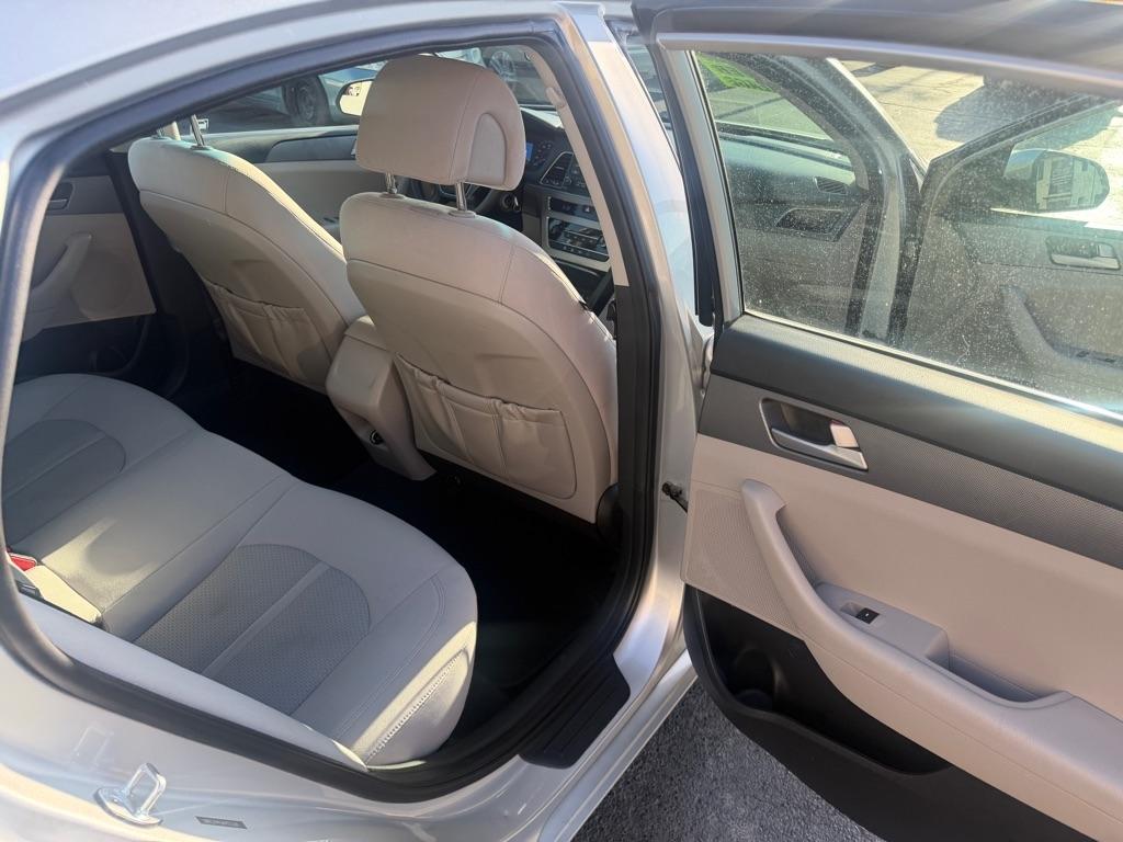 Hyundai Sonata SE 2017