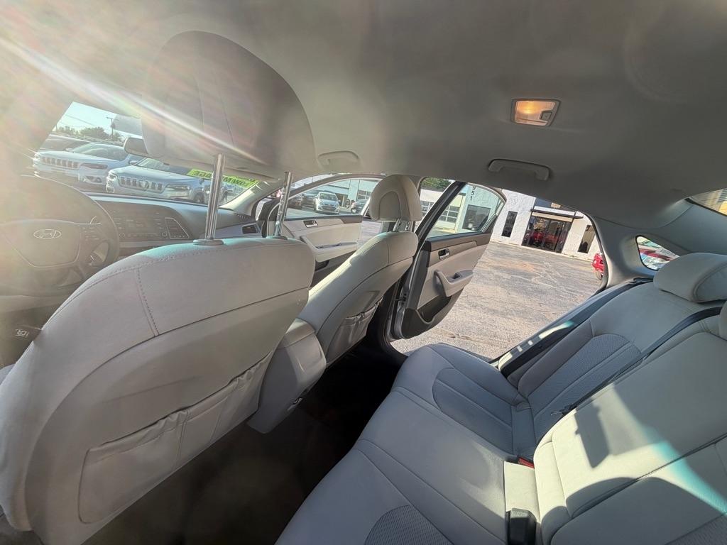 Hyundai Sonata SE 2017