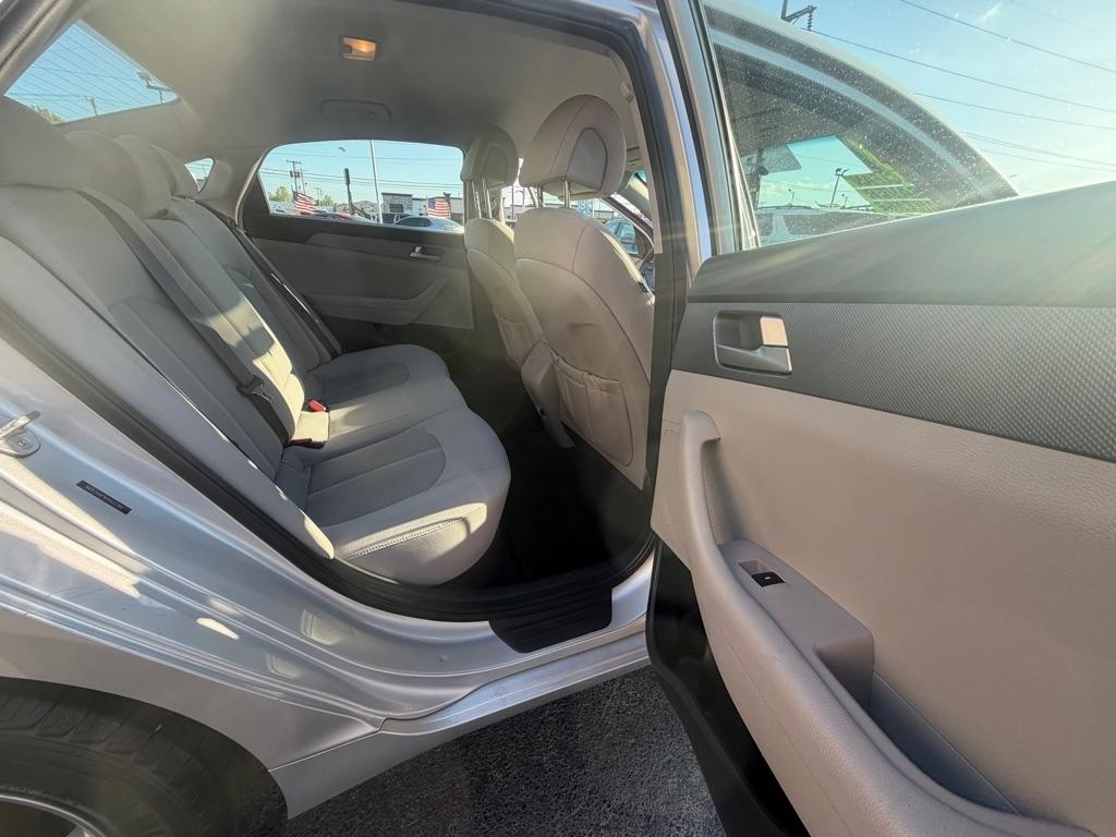 Hyundai Sonata SE 2017