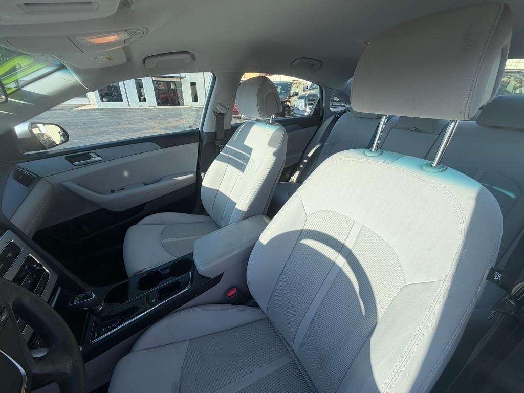 Hyundai Sonata SE 2017