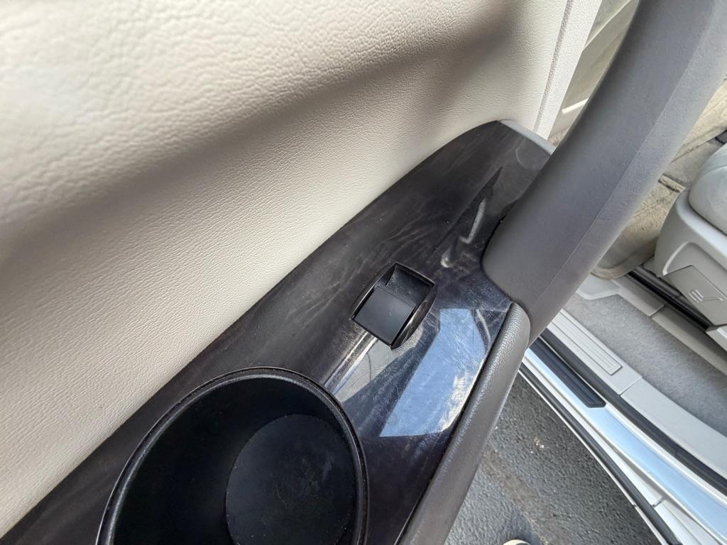 Buick Enclave Convenience FWD 2015