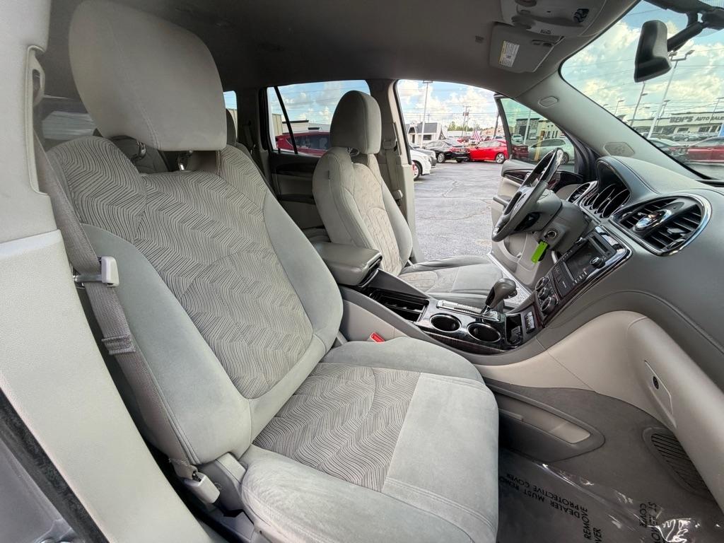 Buick Enclave Convenience FWD 2015