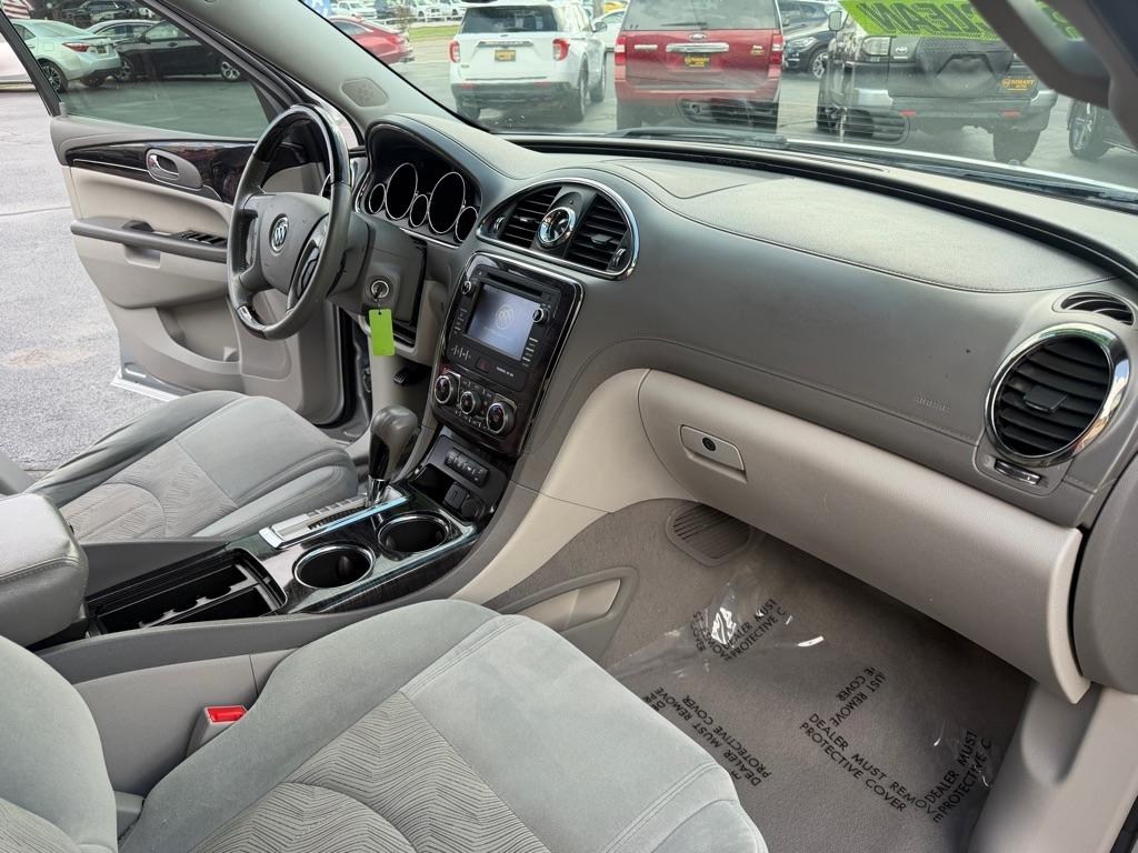 Buick Enclave Convenience FWD 2015