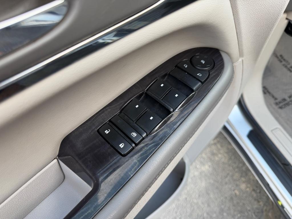 Buick Enclave Convenience FWD 2015