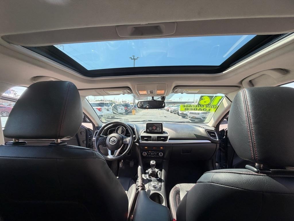 Mazda MAZDA3 s SE AT 4-Door 2016