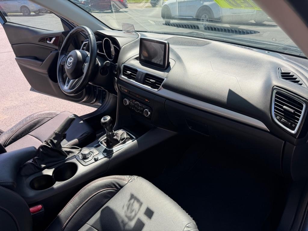 Mazda MAZDA3 s SE AT 4-Door 2016