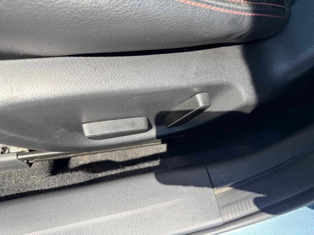 Mazda MAZDA3 s SE AT 4-Door 2016