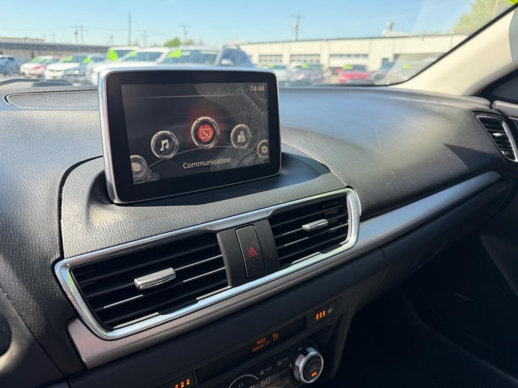 Mazda MAZDA3 s SE AT 4-Door 2016