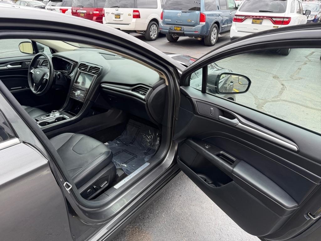 Ford Fusion Titanium 2017