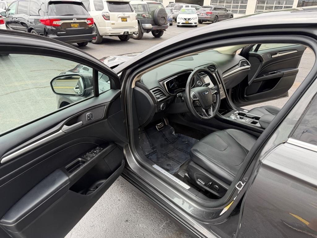 Ford Fusion Titanium 2017