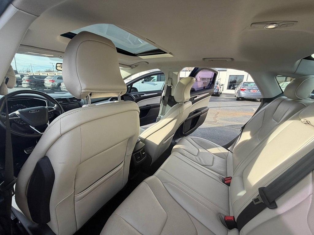 Ford Fusion Titanium 2015