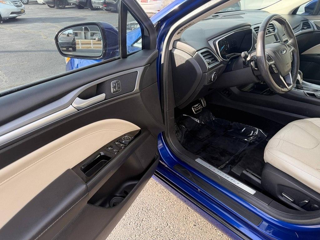 Ford Fusion Titanium 2015