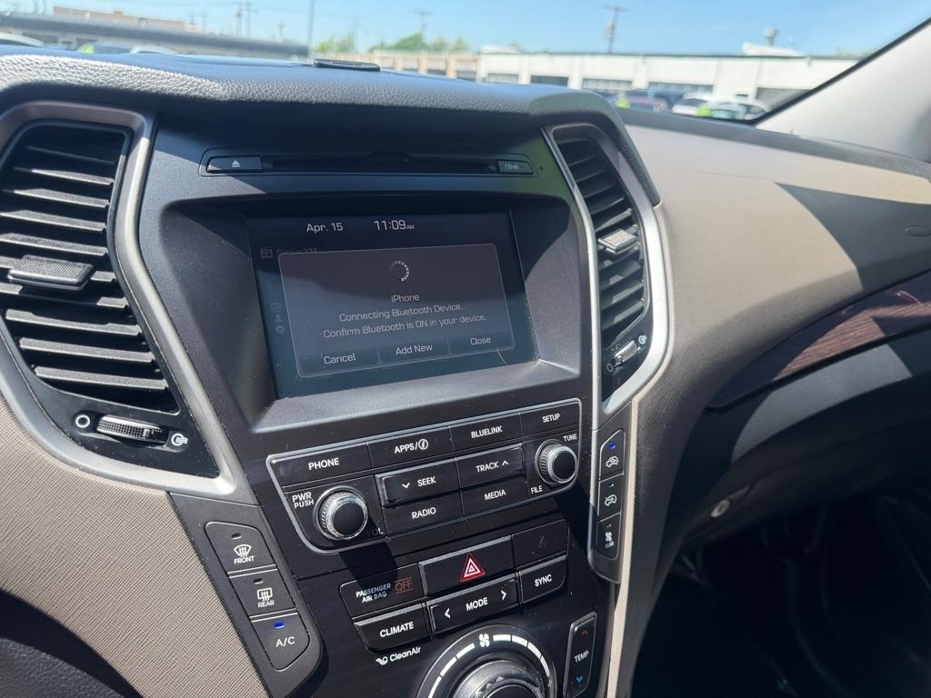 Hyundai Santa Fe  2017