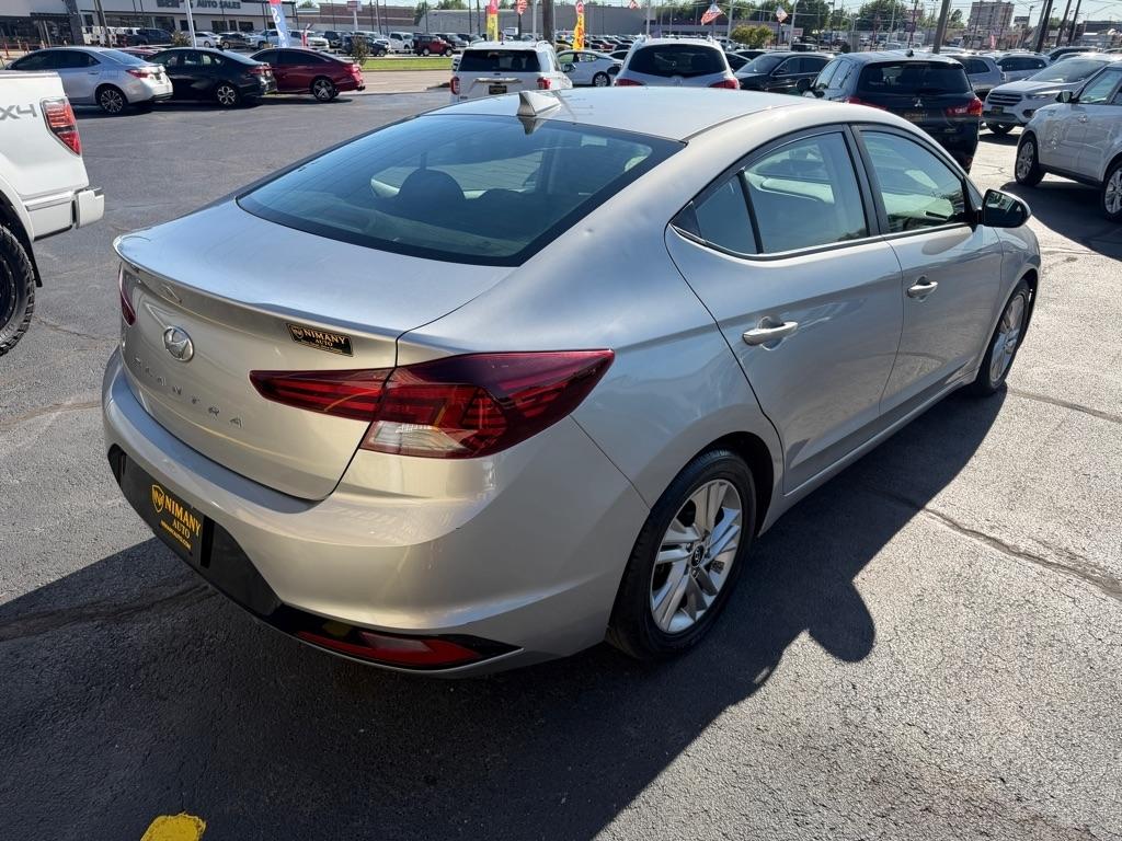 Hyundai Elantra Limited 2020