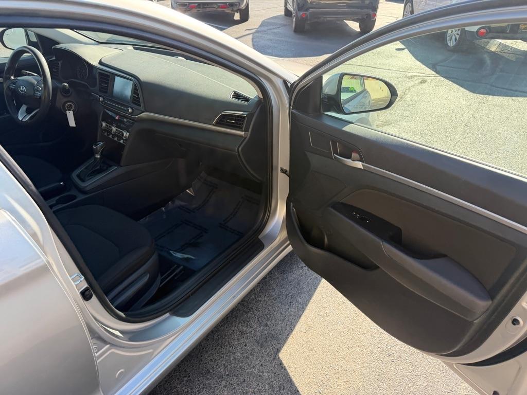 Hyundai Elantra Limited 2020