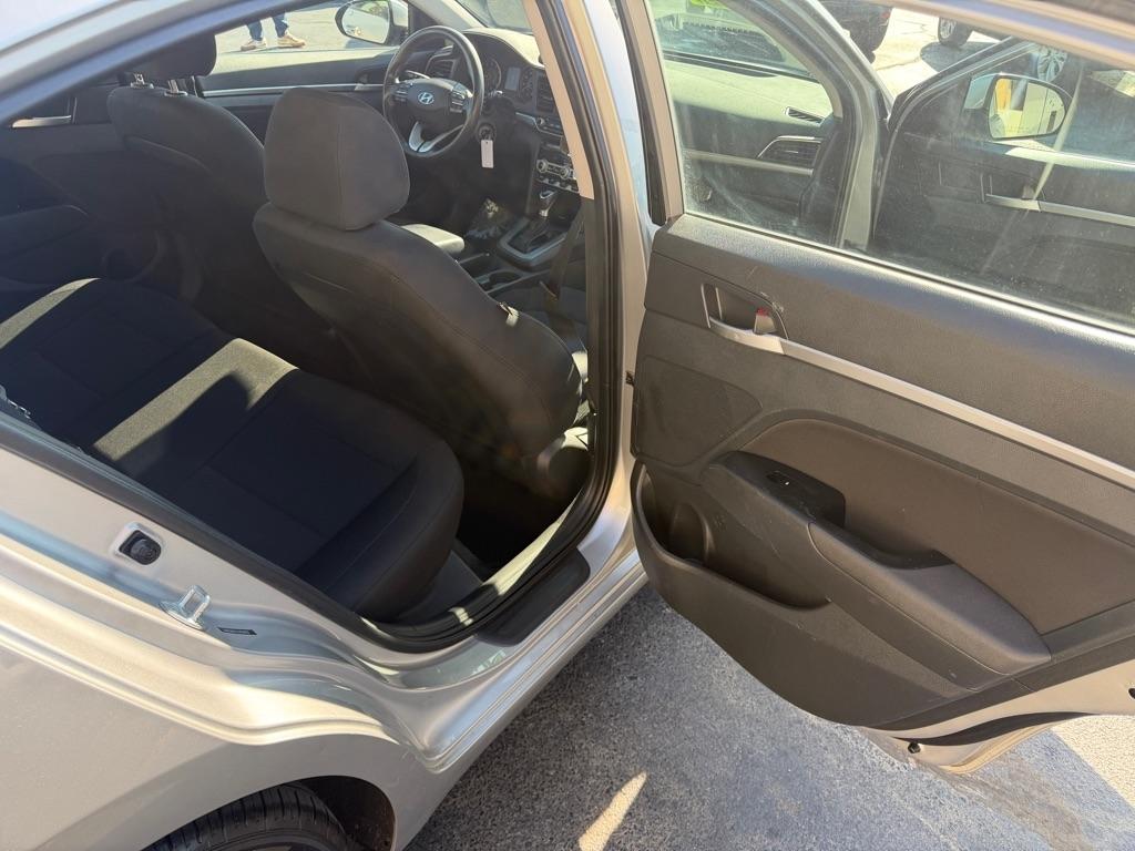 Hyundai Elantra Limited 2020